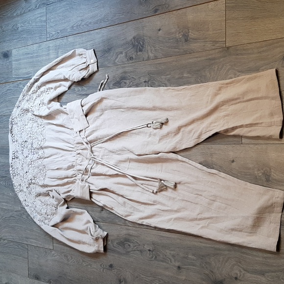 Ladies lace accent boho free people long sleeved synch waistband jumpsui… - Picture 13 of 17